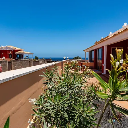 Oceana - Cliffside Retreat *