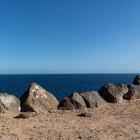 Vila Oceana - Cliffside Retreat *